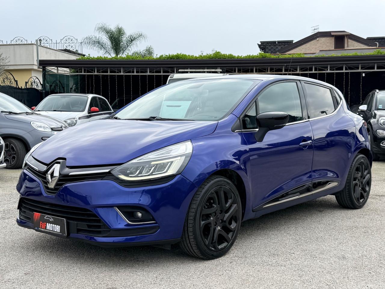 Renault Clio TCe 12V 90 CV 5 porte Duel anno 2018