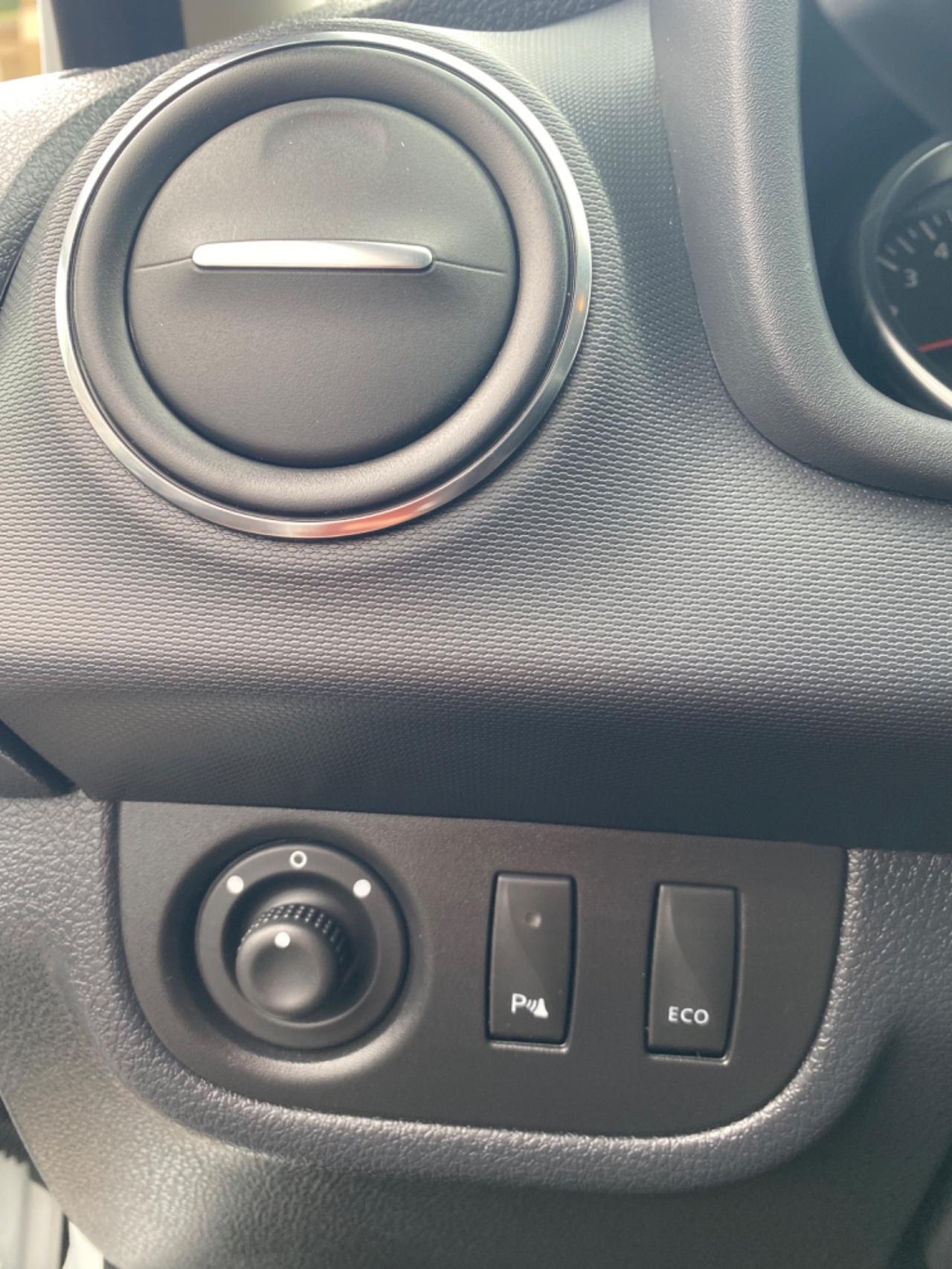 Dacia Sandero Stepway 1.5 dCi 2017 Full Navi