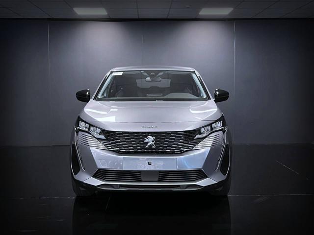 PEUGEOT 3008 PureTech Turbo 130 S&S EAT8 Active Pack