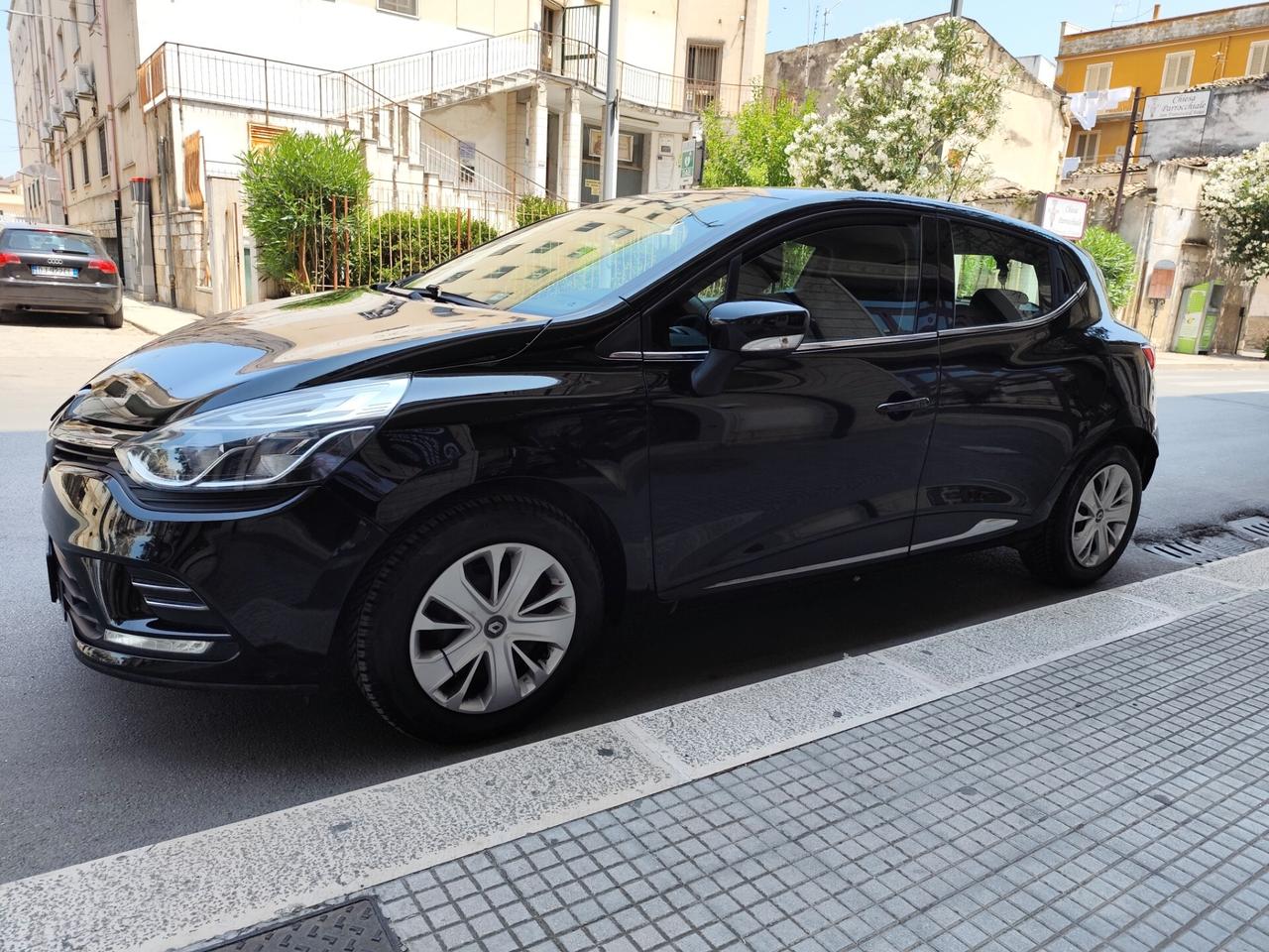 Renault Clio 900 TCe 90CV TURBO GPL NAVI