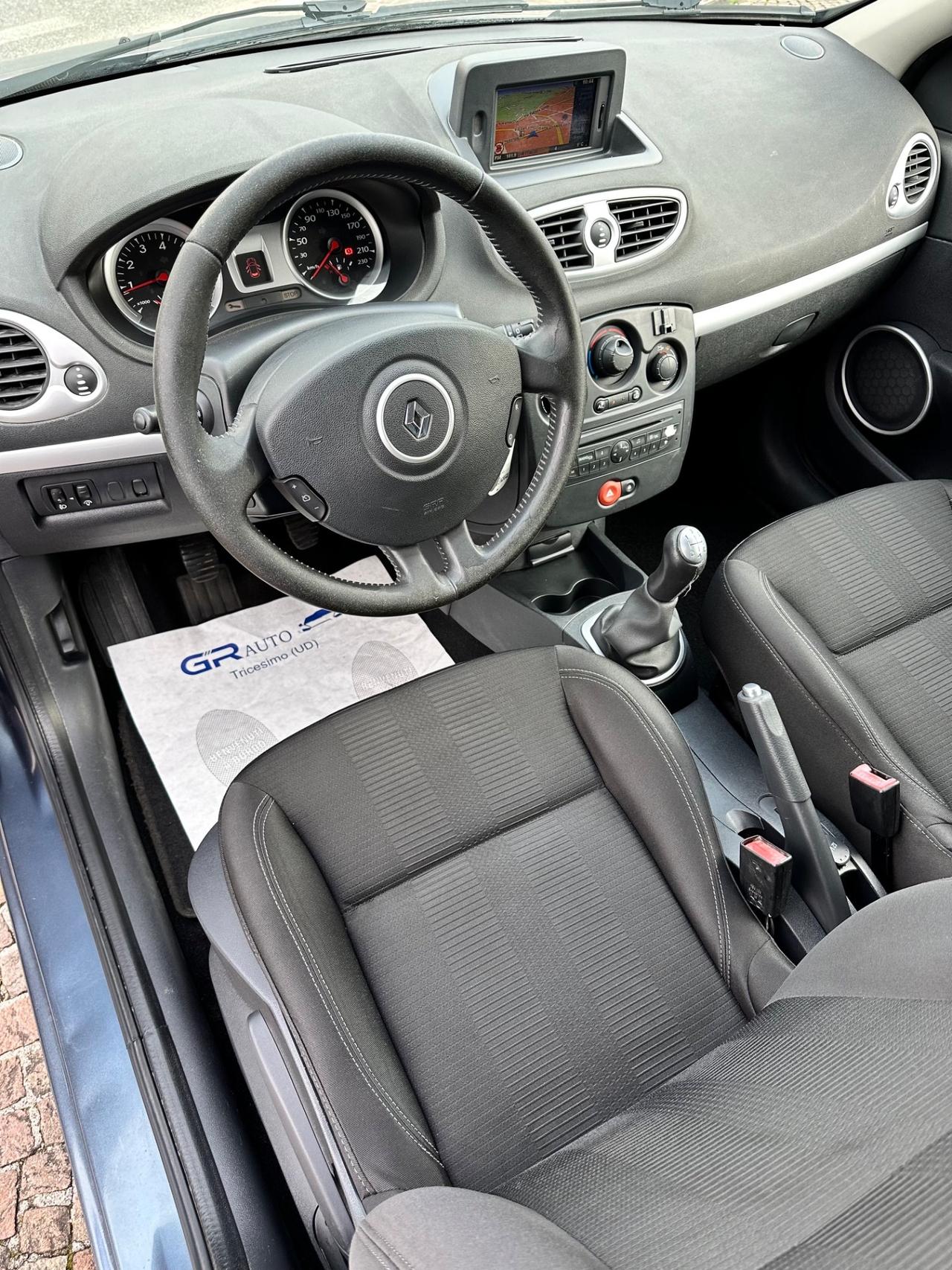 Renault Clio 1.2Bz 75Cv 5P - Neopatentati
