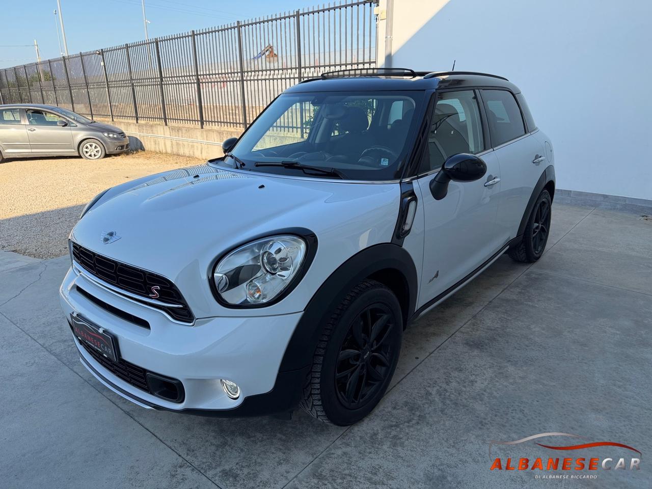 Mini Cooper SD Countryman 2.0 ALL4/TETTO APRIBILE