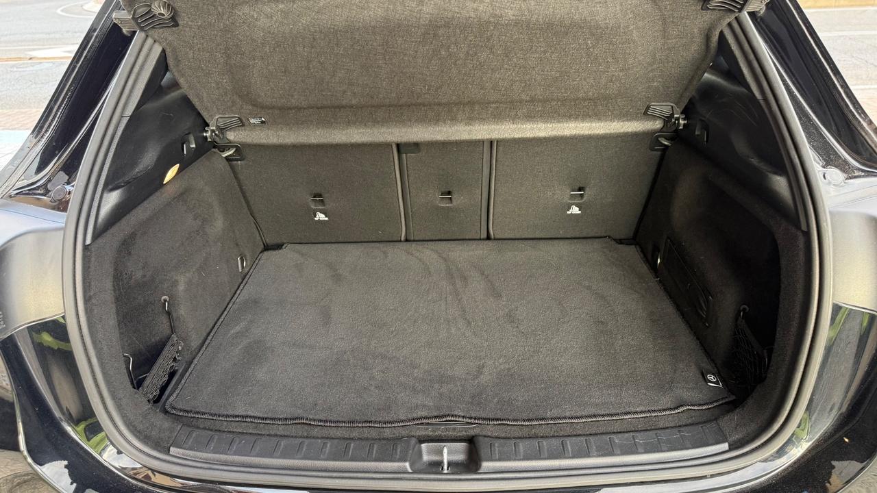 Mercedes-benz GLA 200 d Automatic 4Matic Sport Plus