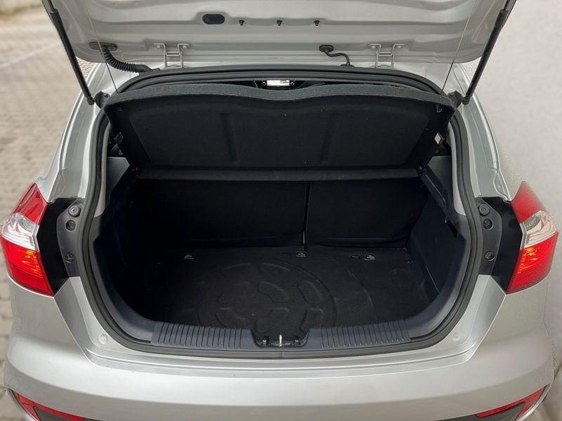 Kia Rio 1.2 Eco Gpl Cool