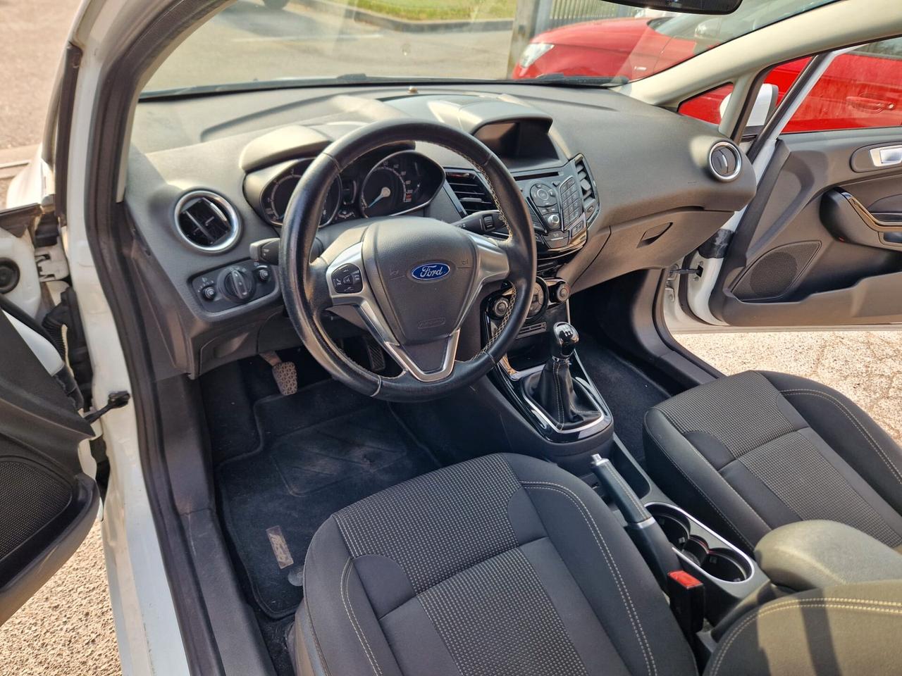Ford Fiesta 1.5 TDCi 75CV 3 porte Titanium OK NEO
