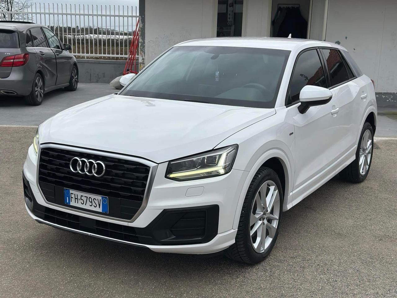 Audi Q2 1.6 TDI S LINE