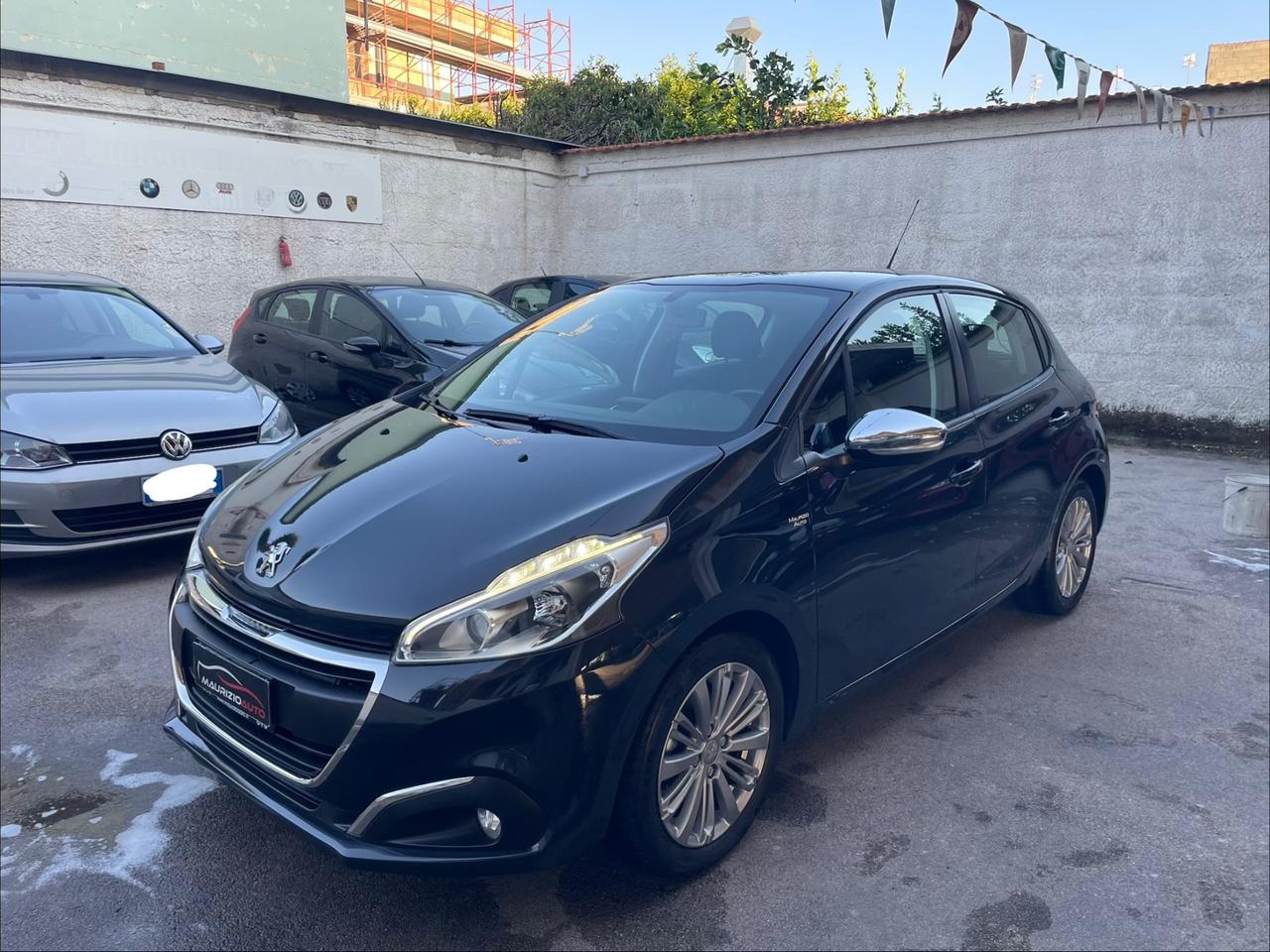 Peugeot 208 BlueHDi 75 5 porte Allure adatta neopatentati