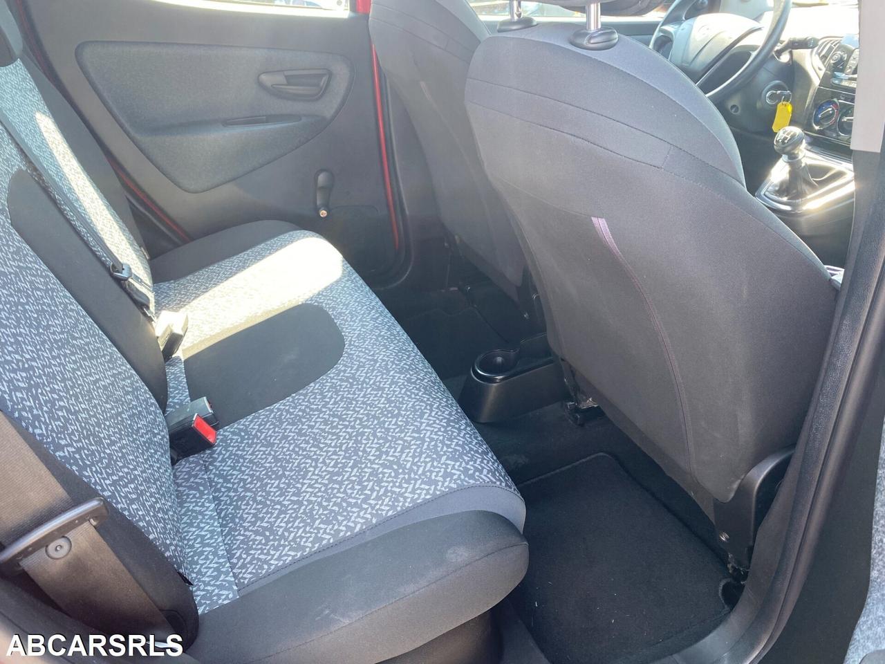LANCIA - Ypsilon - 1.2 69 CV 5p. S&S Platinum - NE