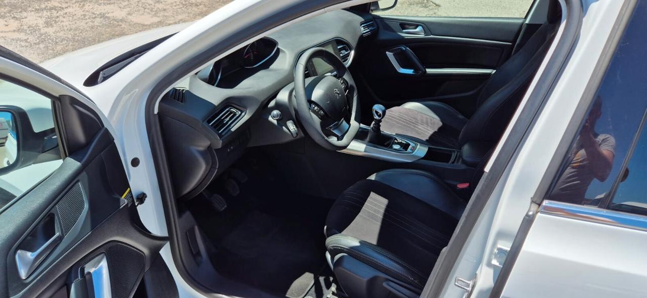 Peugeot 308 BlueHDi 120 S&S GTLine Berlina 5porte
