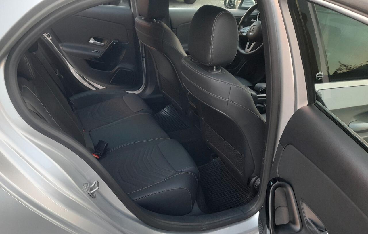 Mercedes-benz A 180 d Automatic Business Extra