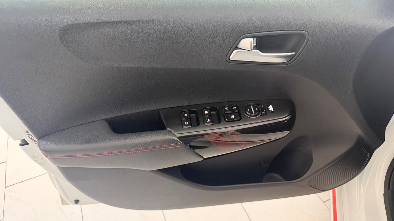 Kia Picanto 1.2 12V 5 porte GT Line NEOPATENTATI