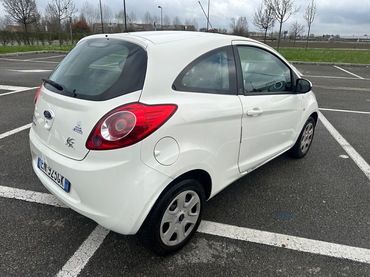 Ford Ka 1.3 TDCi 75CV Individual