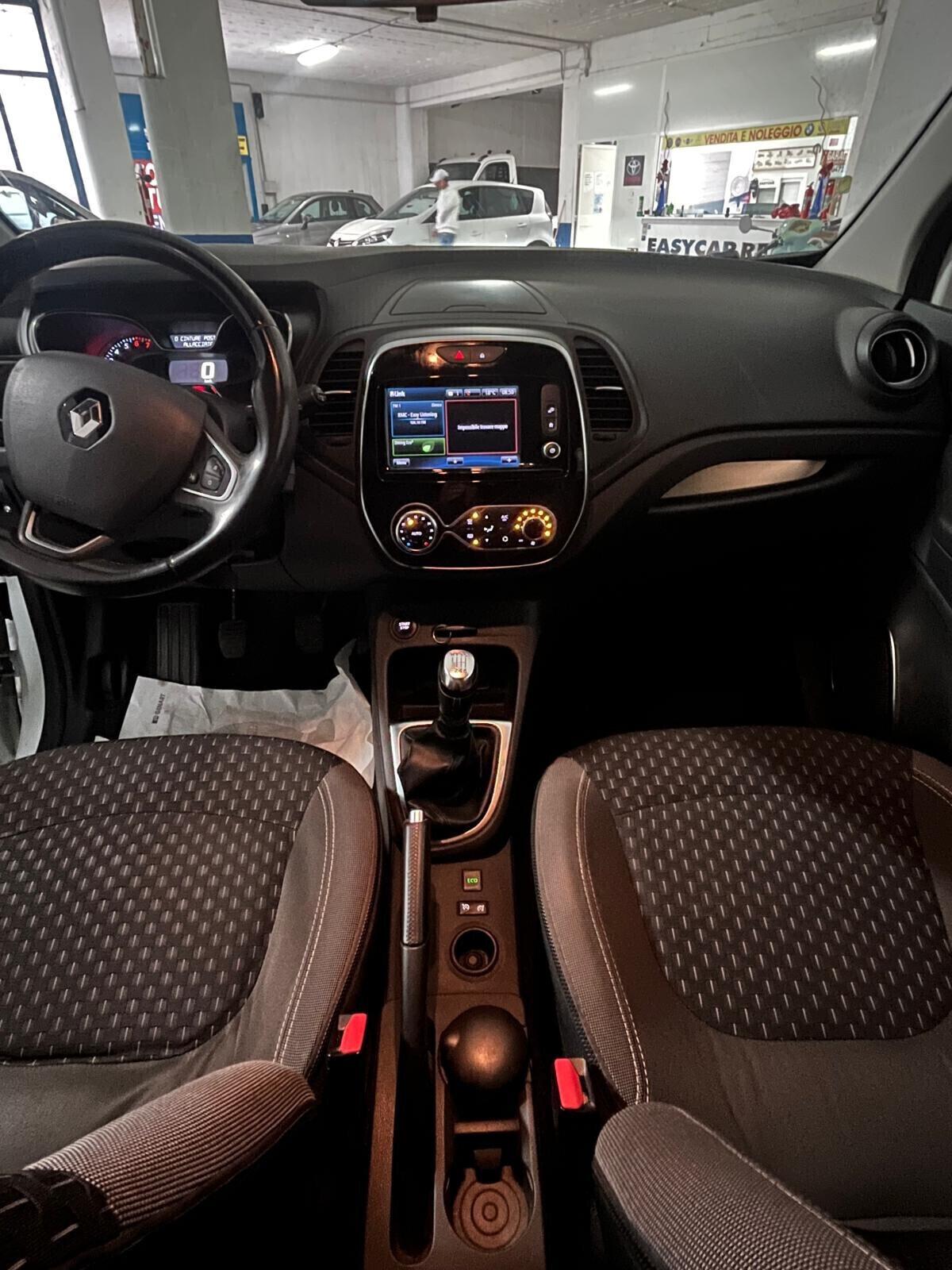 Renault Captur TCe 120 CV Start&Stop Energy Initiale Paris