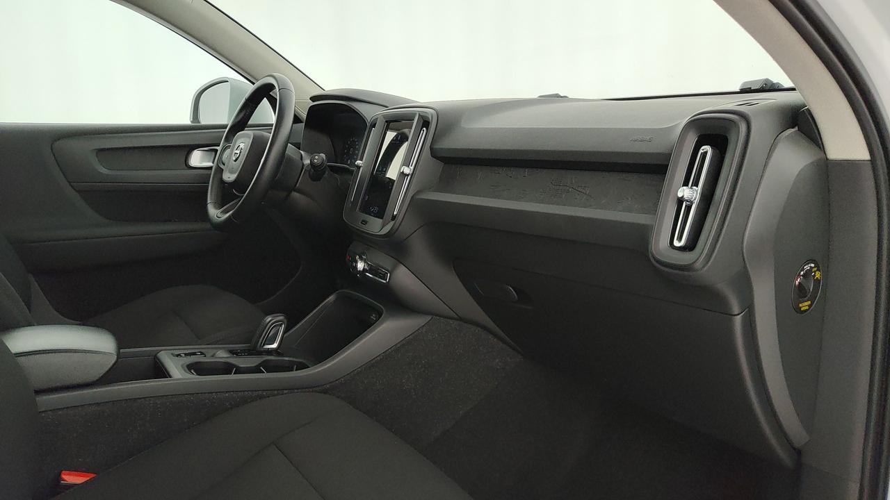 VOLVO XC40 1.5 t2 Momentum Core auto my21