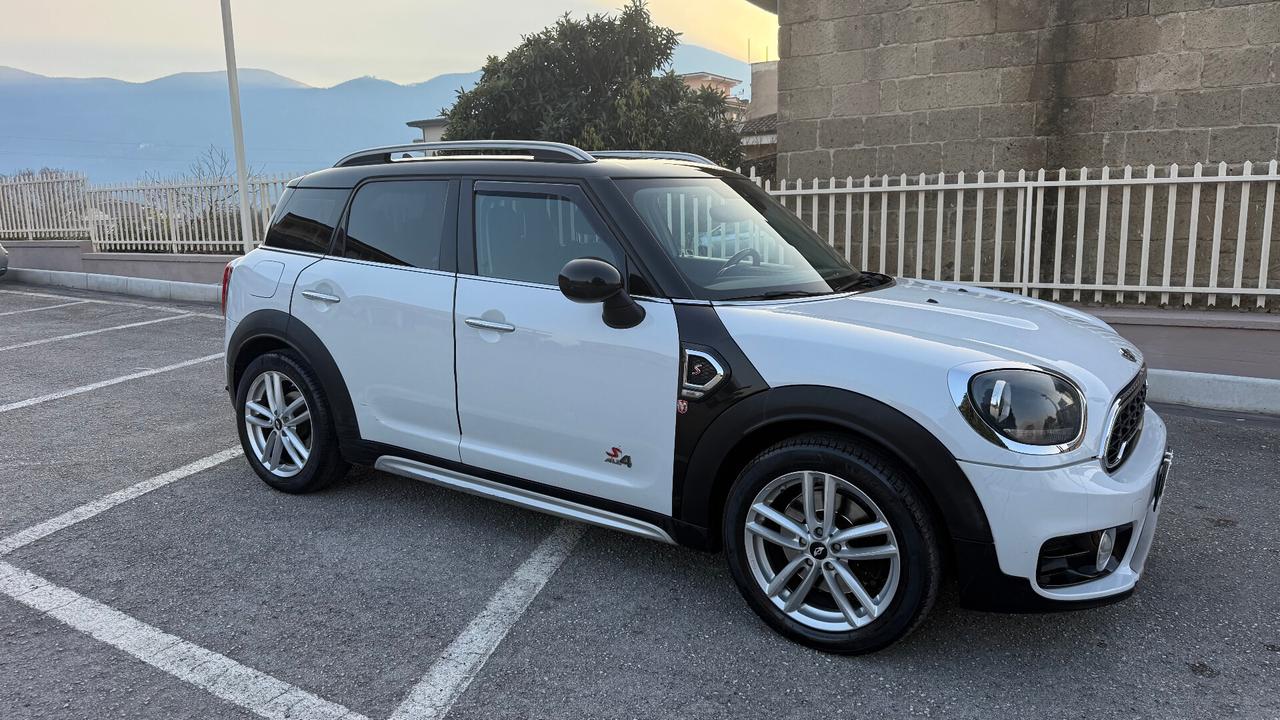 Mini Cooper SD Countryman 2.0 ALL4 Automatica