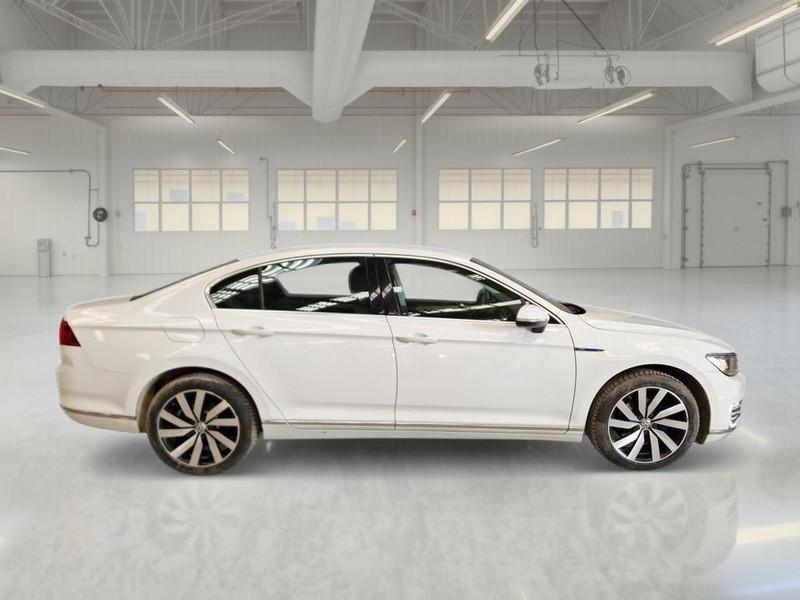 VOLKSWAGEN PASSAT 1.4 TSI DSG GTE 4 PORTE BERLINA