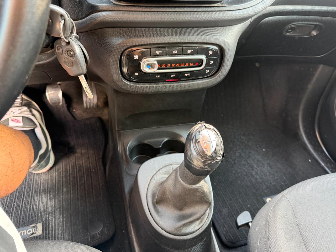 SMART FORTWO ANNO 2015 1.0 BENZINA 71 CV
