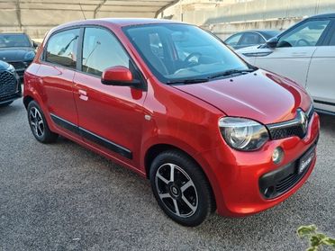 RENAULT Twingo TCe 90 CV EDC Lovely