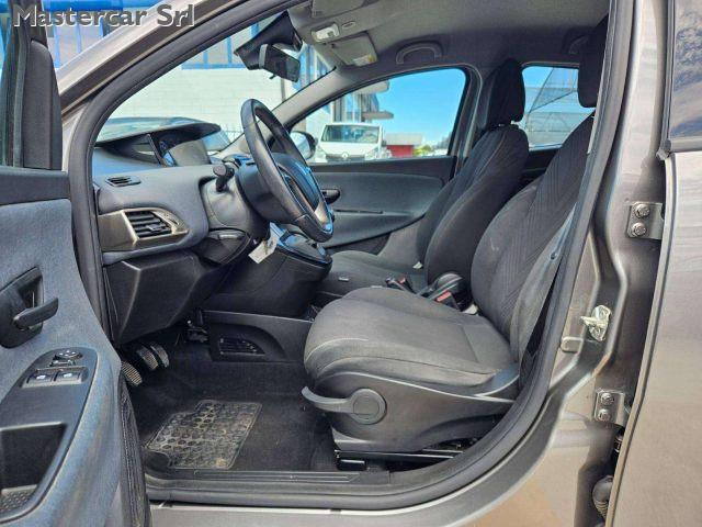 LANCIA Ypsilon neopatentati 1.0 firefly hybrid Gold tg :GK292RF