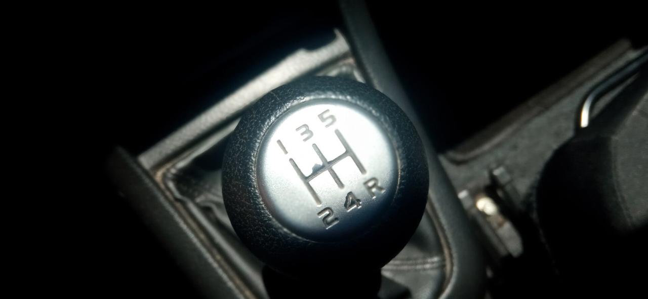 Suzuki Swift 1.3 D 1 PROPRIETARIO