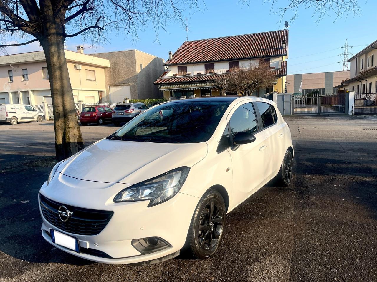 Opel Corsa 1.4 90CV GPL Tech 5 porte Innovation per Neopatentati 2017