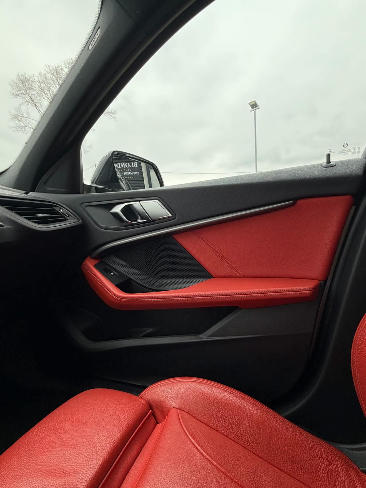 Bmw 118 118d 5p. Msport