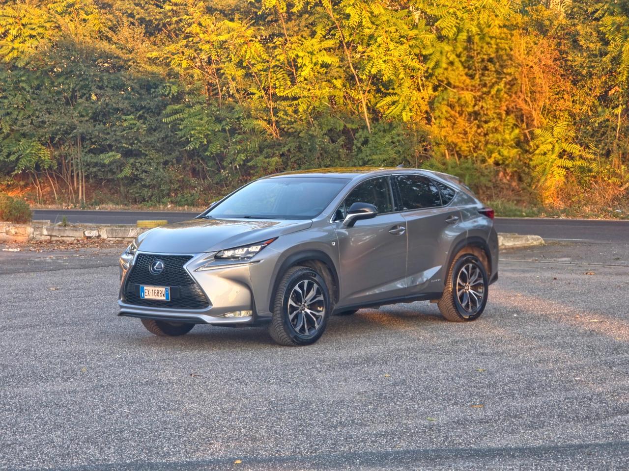 Lexus NX 300h Hybrid 4WD CV-197 F-Sport E6 Automatico 2014