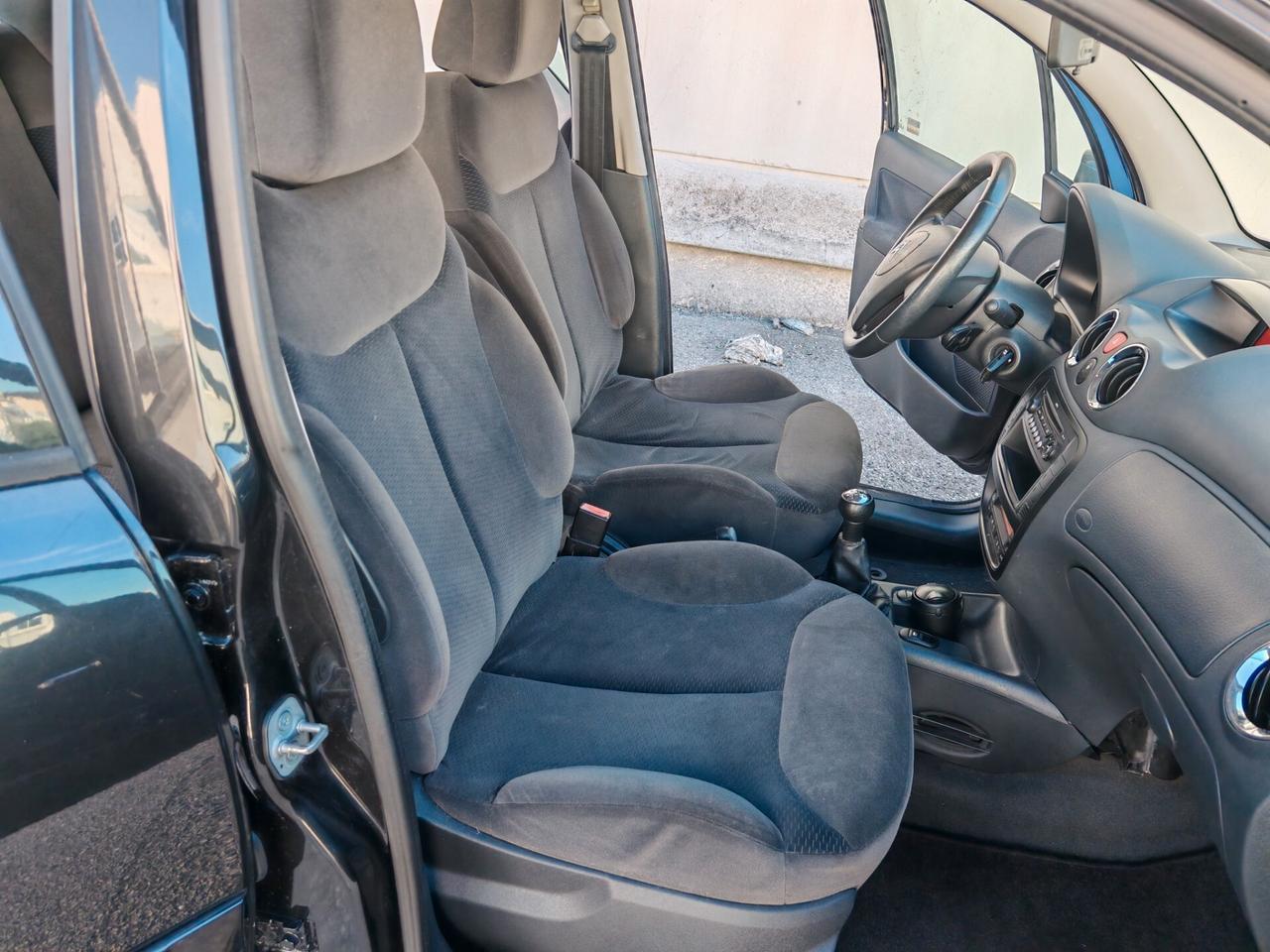 Citroen C3 1.1 airdream Exclusive Style
