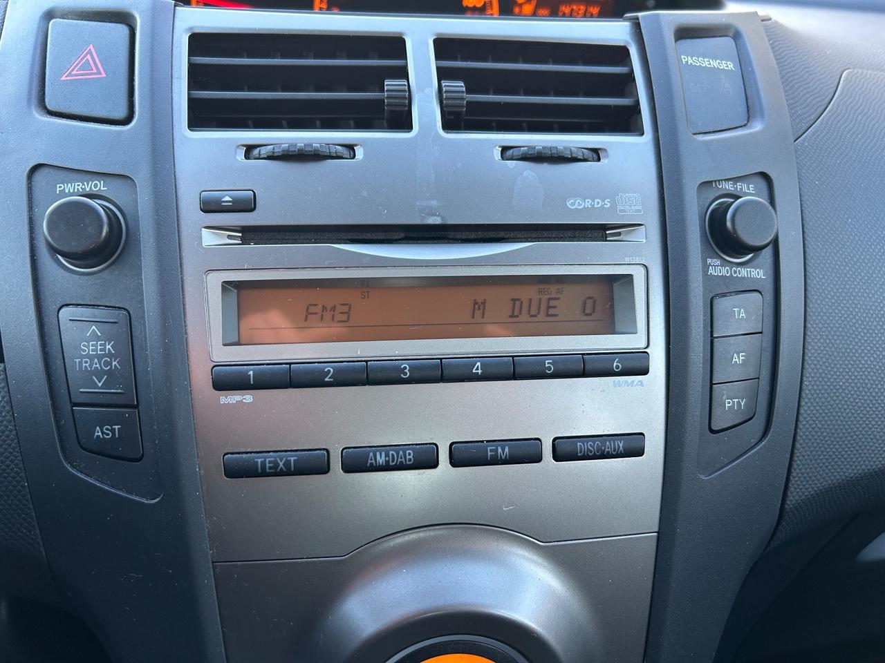 Toyota Yaris 1.3 5 porte Sol