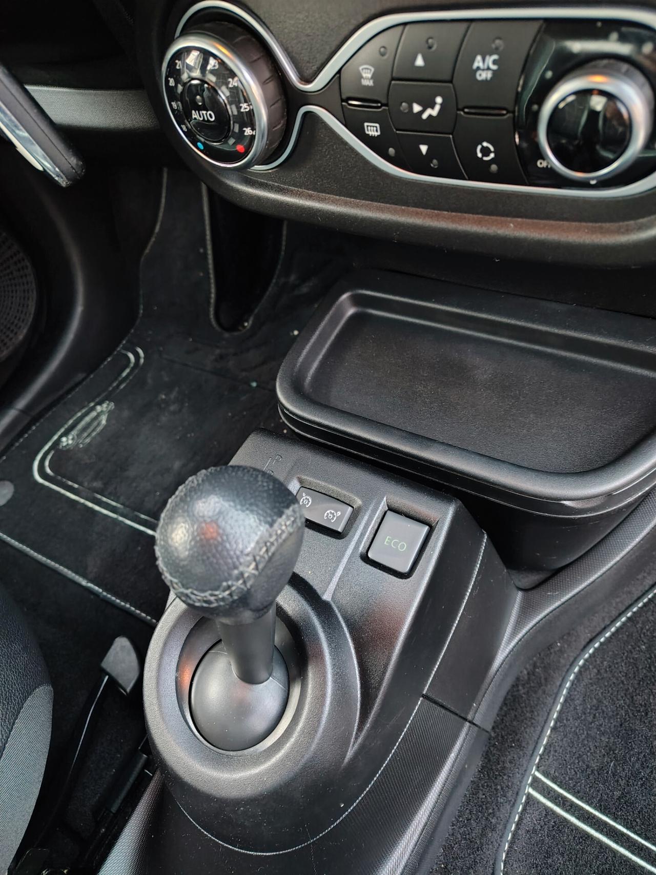 Renault Twingo La Parisienne CABRIO