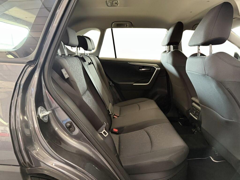 Toyota RAV4 2.5 VVT-iE Hybrid Active 2WD E-CVT