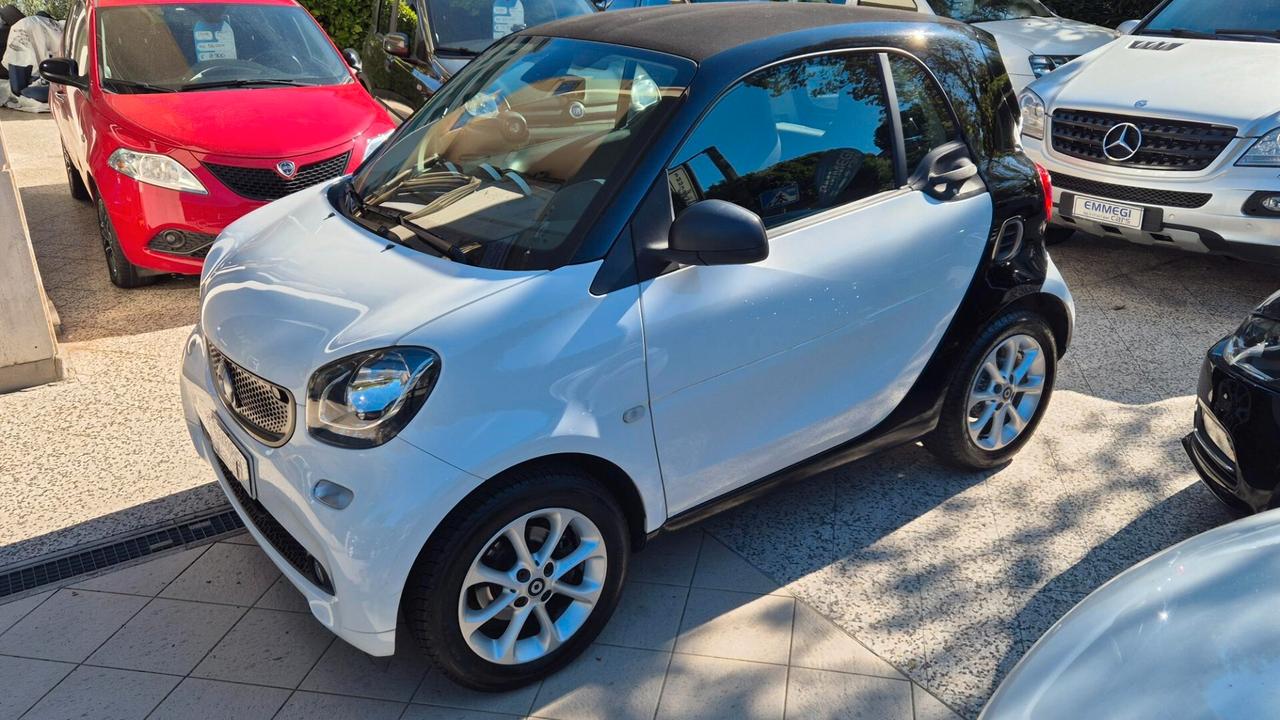 Smart ForTwo 70 1.0 Youngster