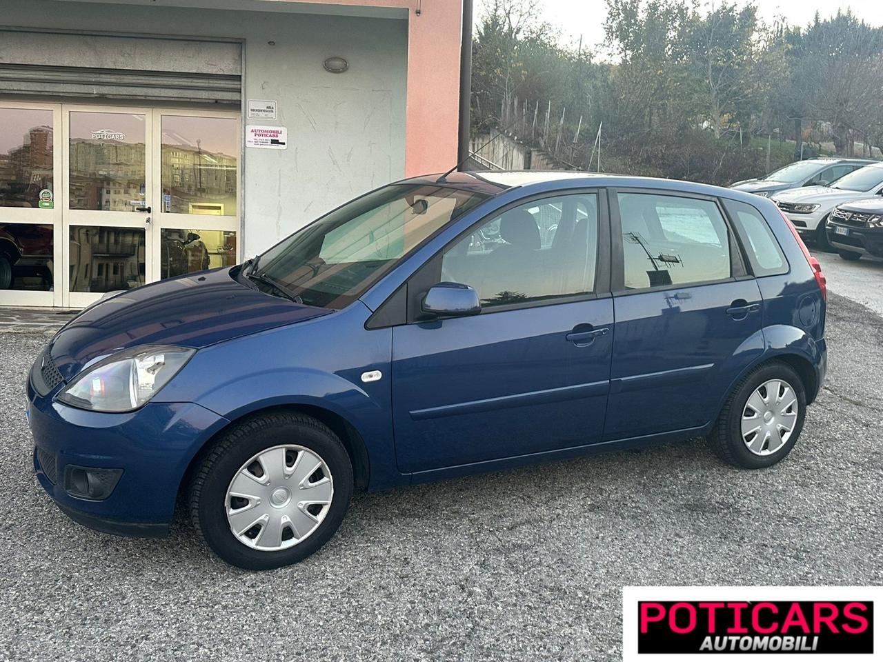 Ford Fiesta 1.2 16V 5p. Ghia