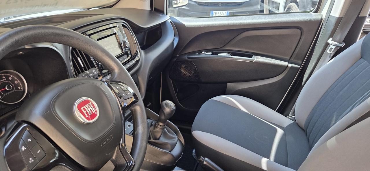 Fiat DOBLO' 1.3 MTJ 95 CV CH1 LOUNGE OMOL.AUTOCARRO 5 POSTI KM. 34.000 CERTIFICATI-APPENA TAGLIANDATO +IVA