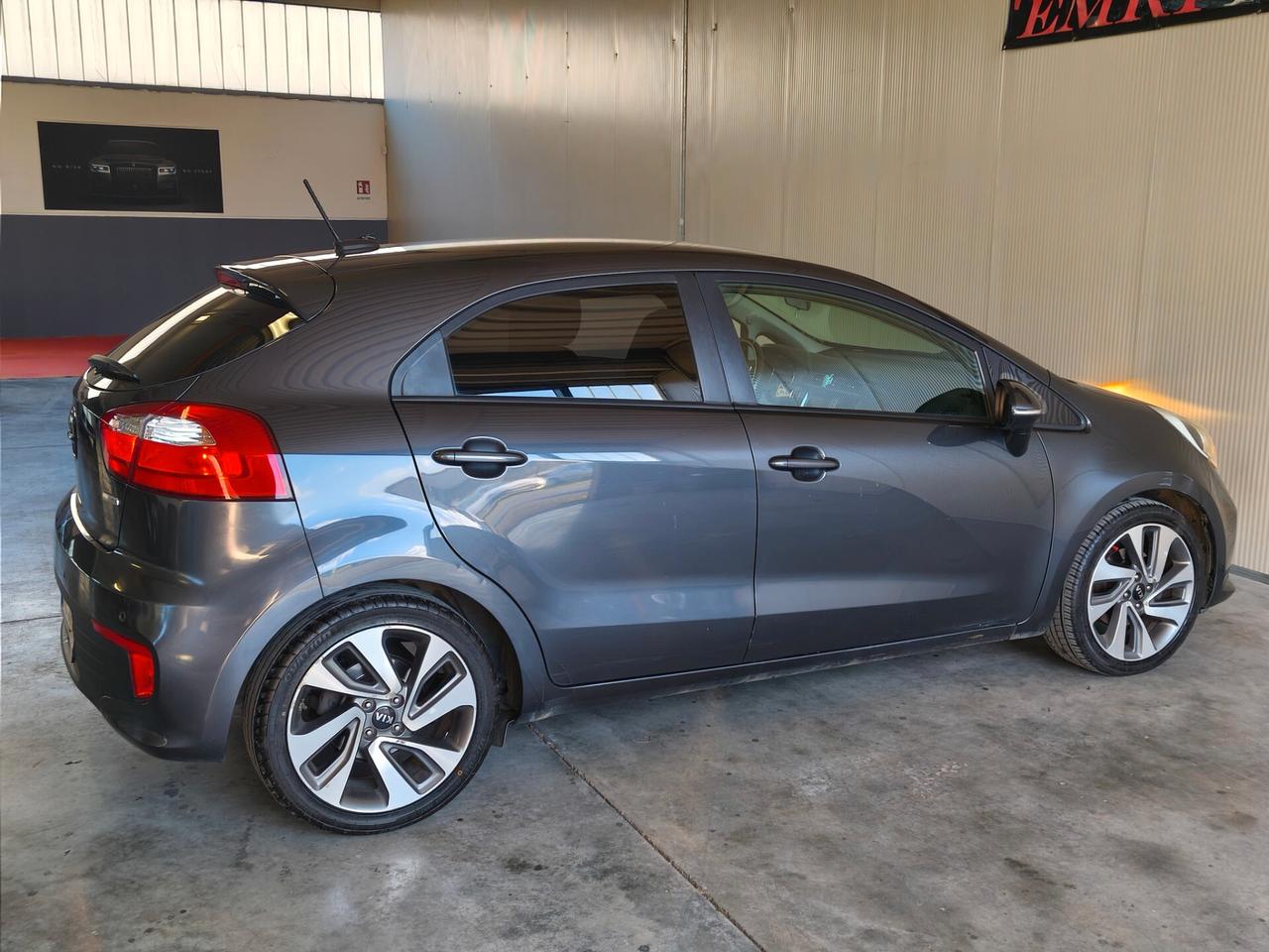 Kia Rio 1.4 CRDi 5p