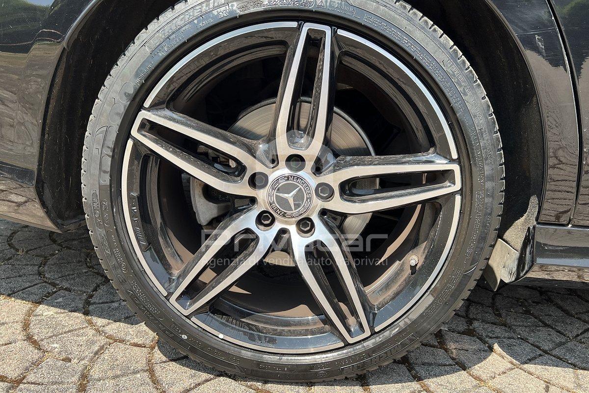 MERCEDES E 220 d 4Matic Auto Premium Plus
