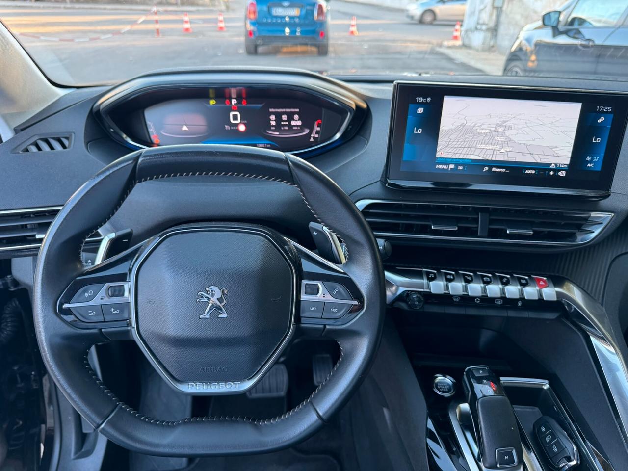 Peugeot 3008 BlueHDi 130 S&S EAT8 Active Business