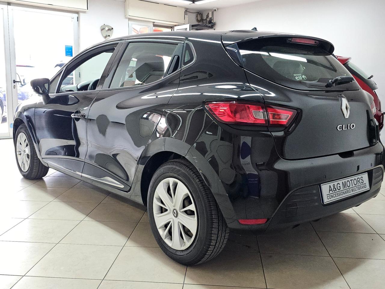 RENAULT CLIO 0.9 TCE 75cV BUSINESS
