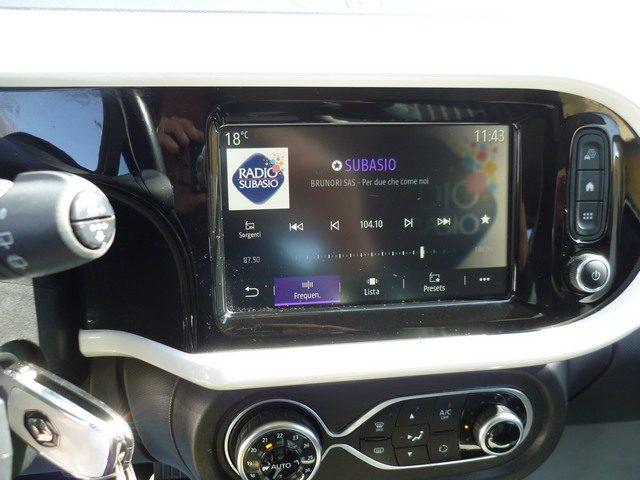 RENAULT Twingo SCe 65 CV Intens