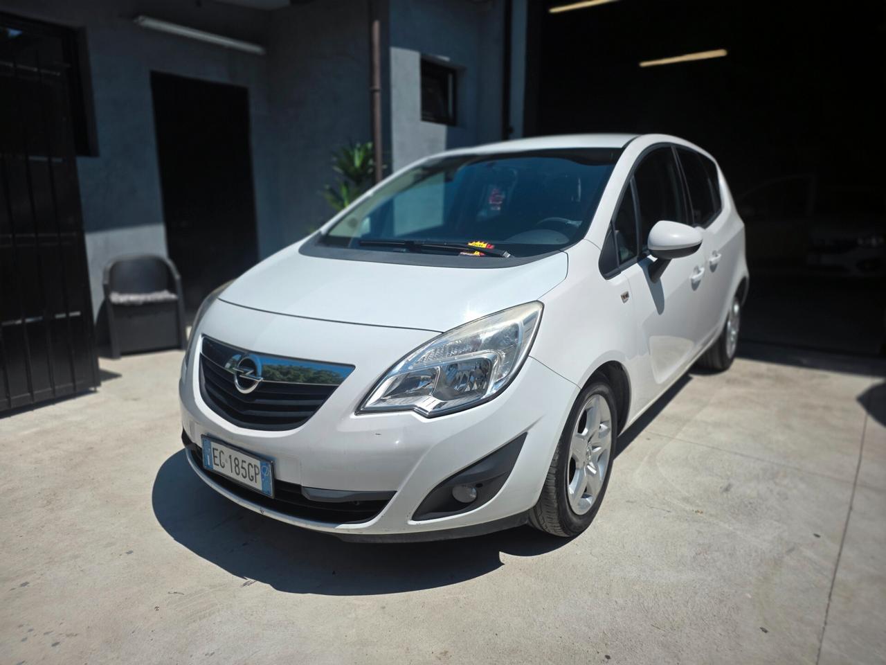 Opel Meriva 1.7 CDTI 110CV b-color Panoramic