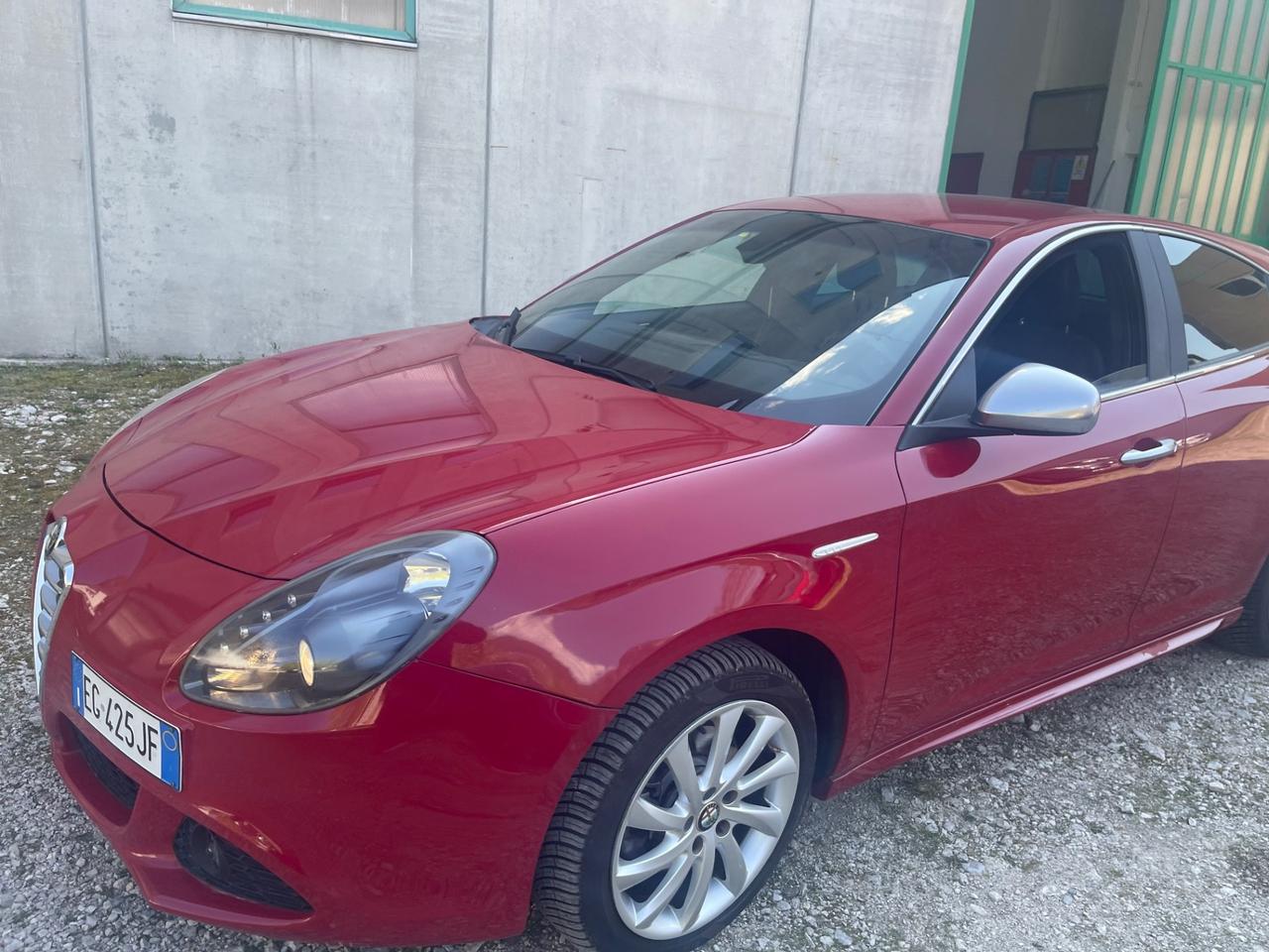 Alfa Romeo Giulietta 2.0 JTDm-2 140 CV Distinctive