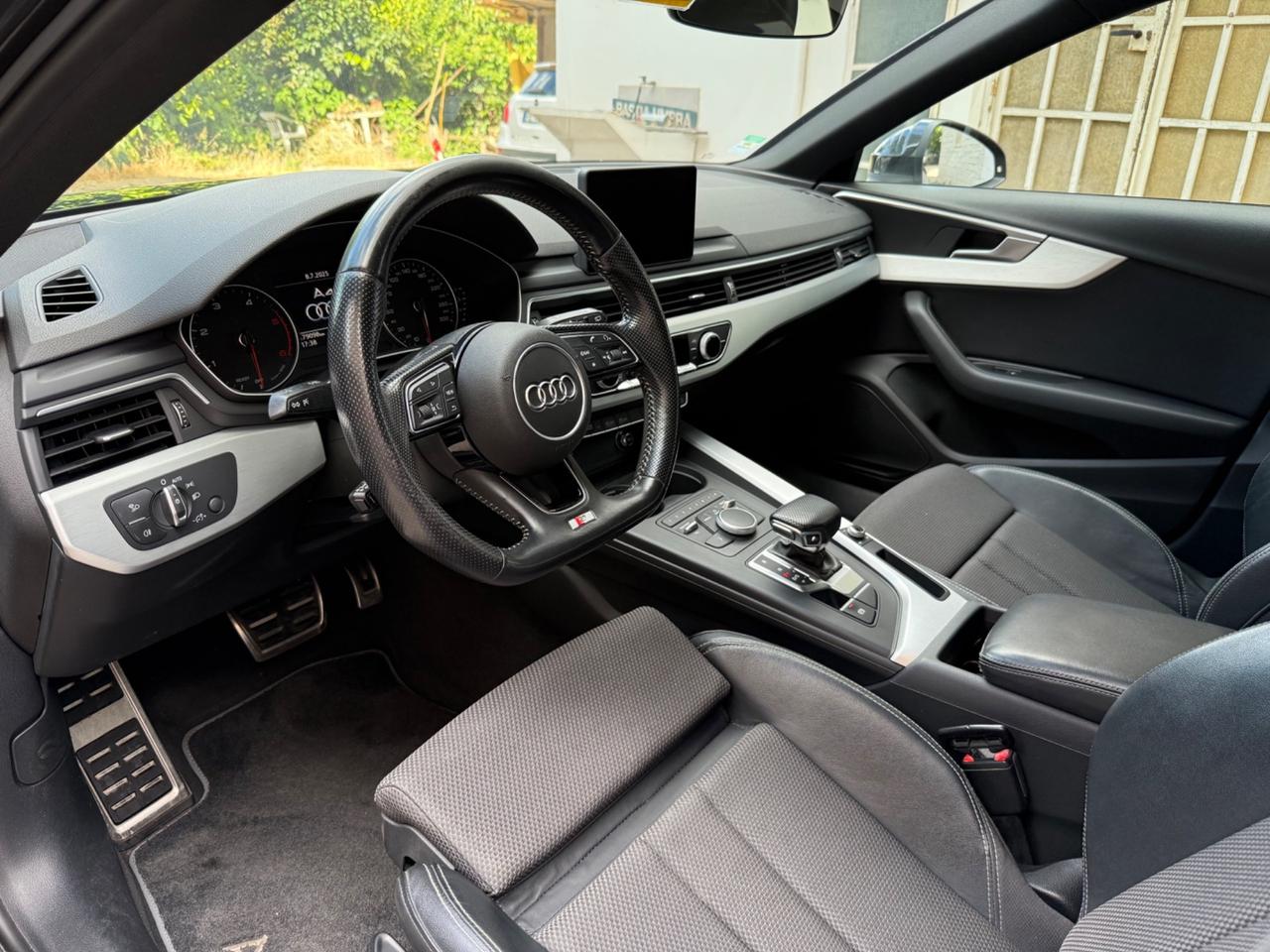 Audi A4 Avant 2.0 TDI S-tronic S-Line