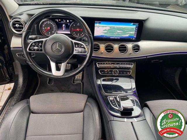 MERCEDES-BENZ E 220 d Exclusive 4matic auto