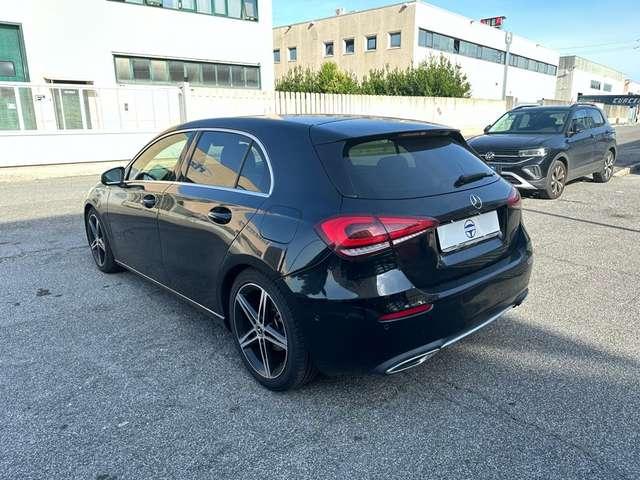 Mercedes-Benz A 180 d Automatic Sport 116cv