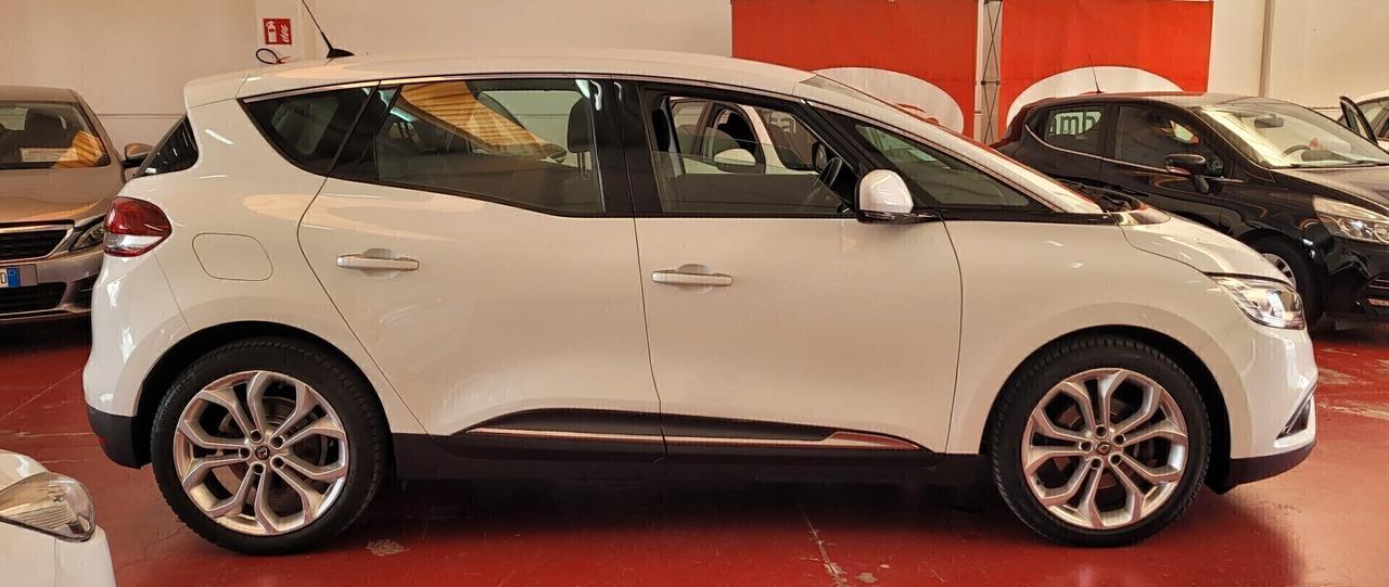 Renault Scenic Scénic dCi 8V 110 CV EDC Energy Business