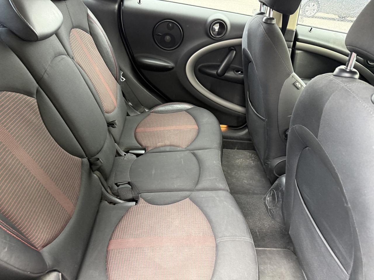 MINI 1.6 COOPER D COUNTRYMAN ADATTA NEOPATENTATI