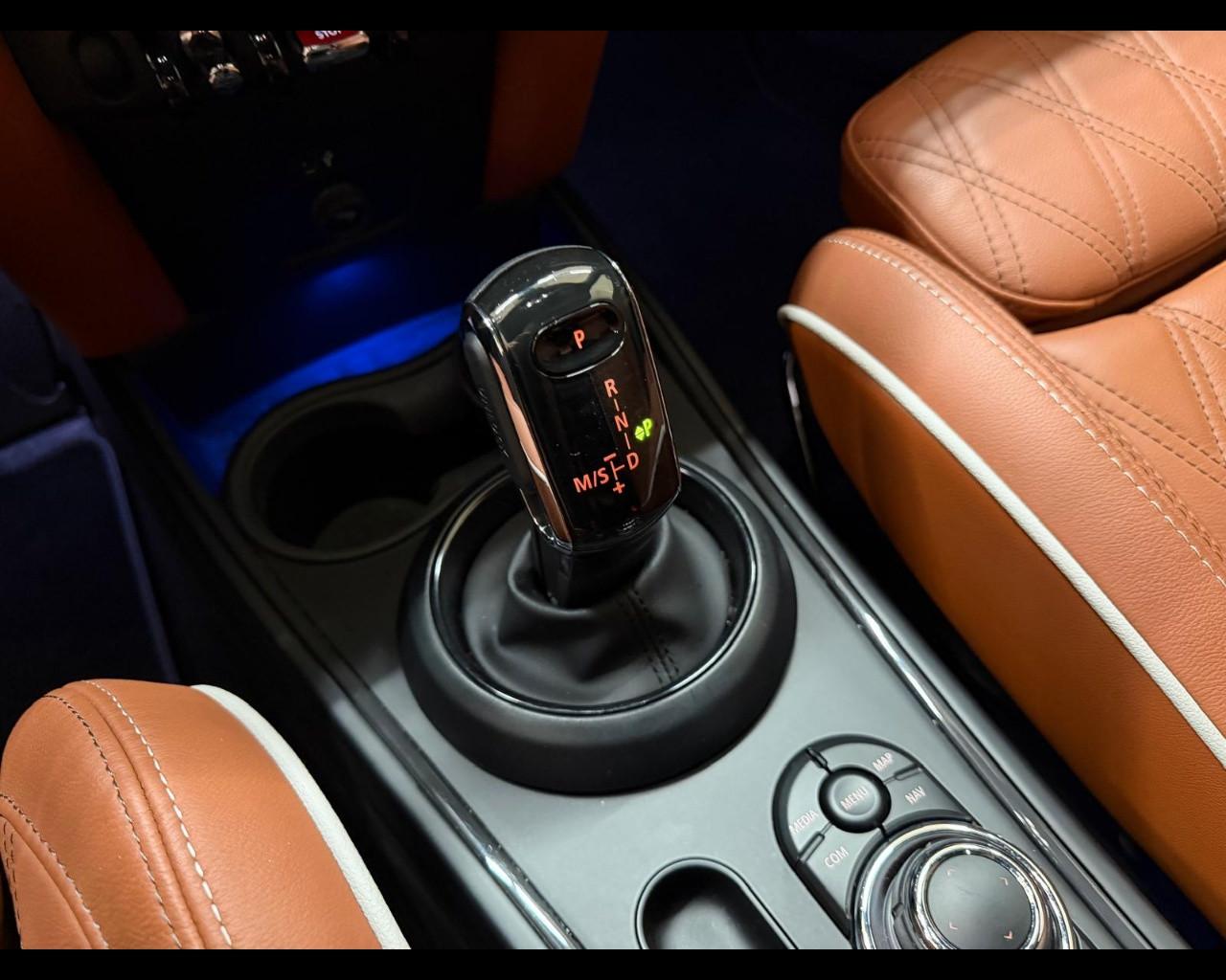 MINI Mini Countrym.(F60) - Mini 1.5 Cooper Yours Countryman