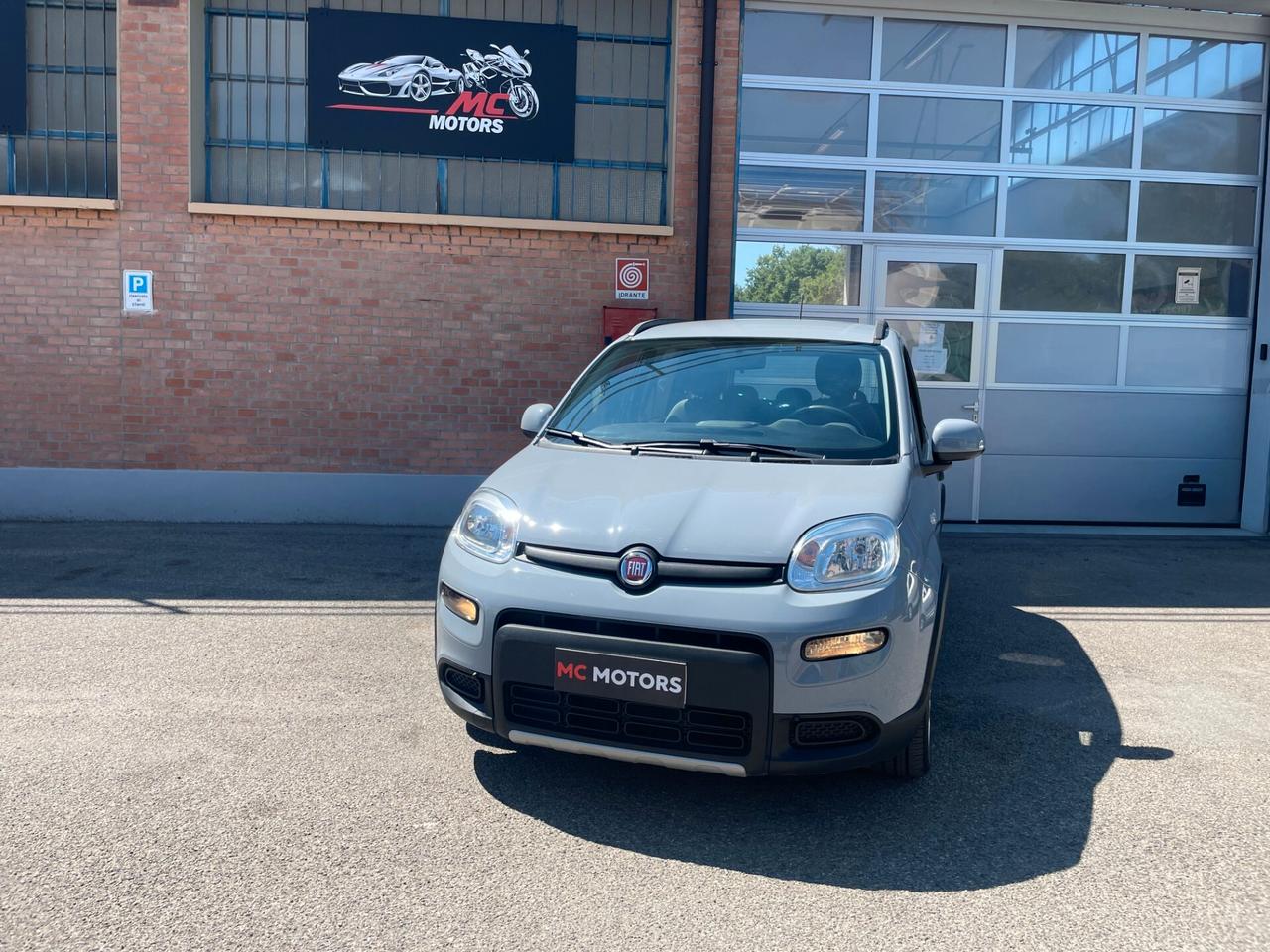 Fiat Panda Benzina/HYBRID 2022 - UNIPROPRIETARIO - 16.000 KM REALI