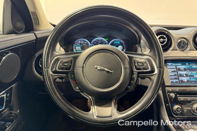 JAGUAR XJ XJ 3.0D V6 Premium Luxury