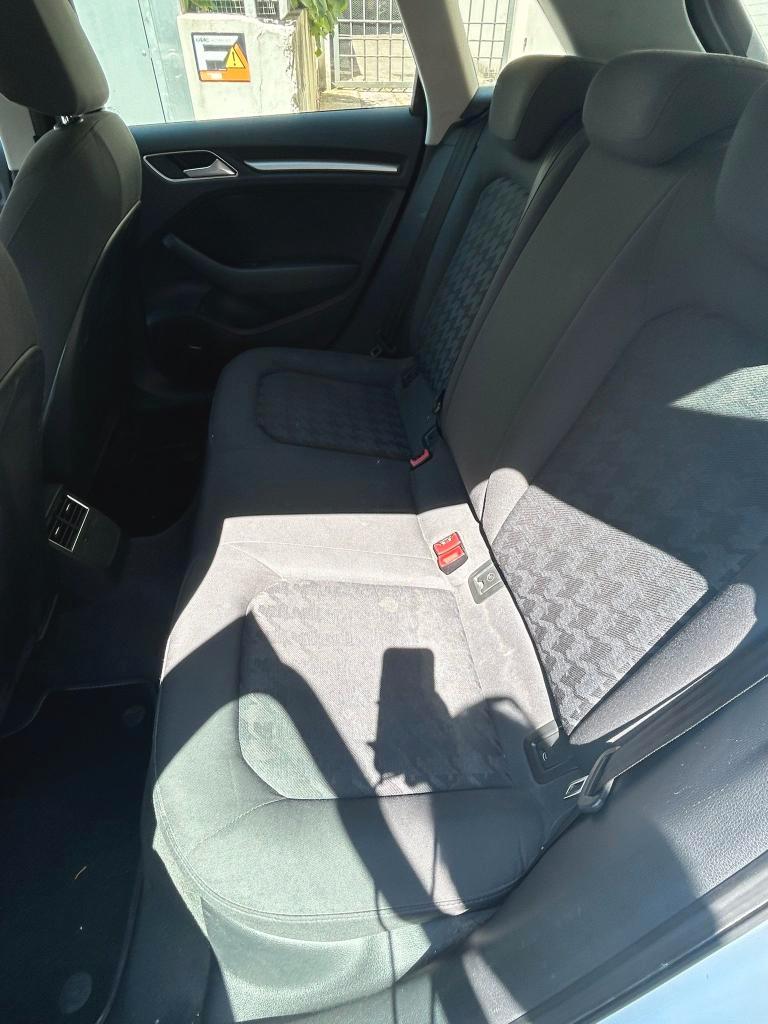 Audi A3 SPB 1.6 TDI clean diesel S tronic Ambition